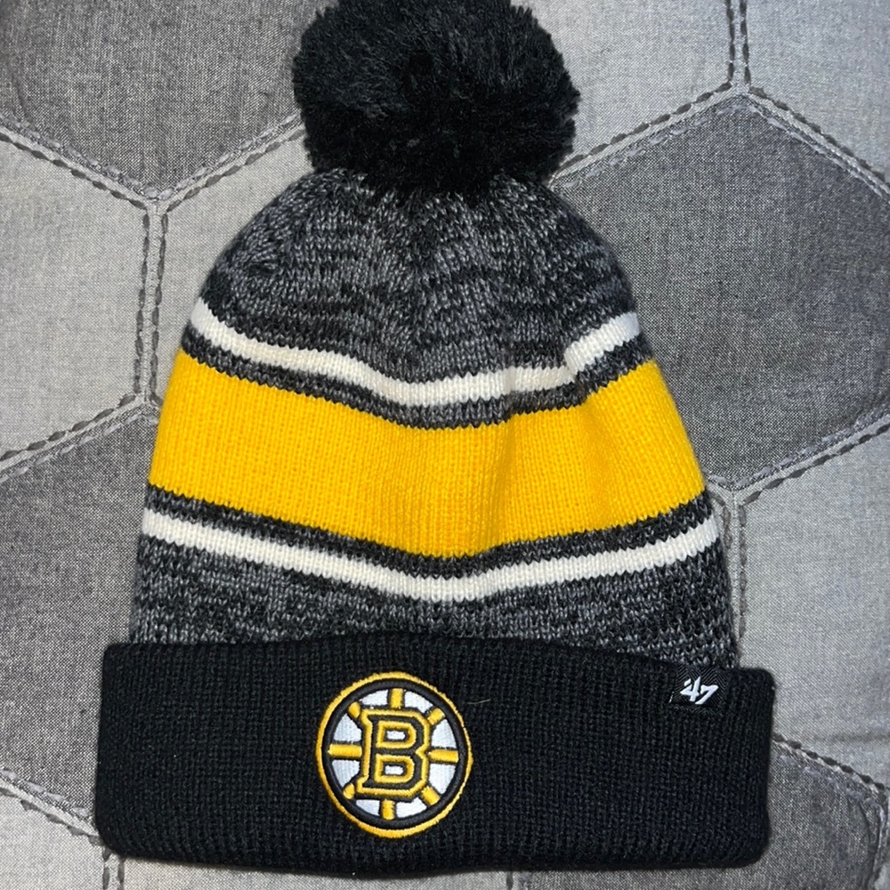 Boston Bruins New Era Beanie